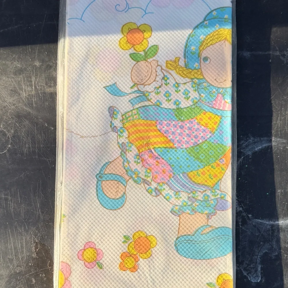 Vintage American Greetings paper tablecover